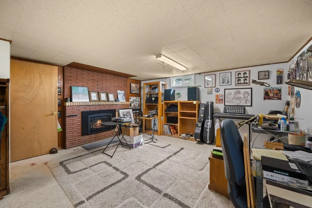 6420 N Fotheringham St, Spokane, WA 99208