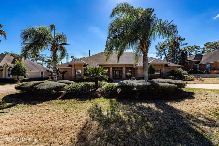 12520 Mission Hills Dr S, Jacksonville, FL 32225