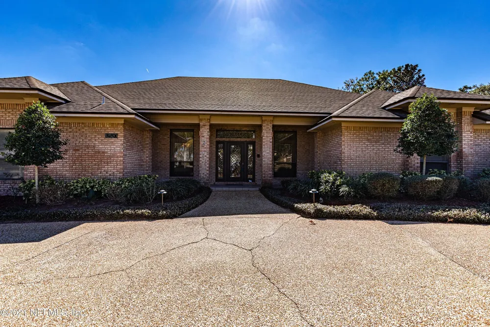 12520 Mission Hills Dr S, Jacksonville, FL 32225