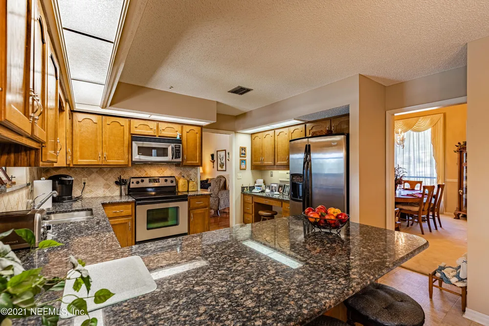12520 Mission Hills Dr S, Jacksonville, FL 32225
