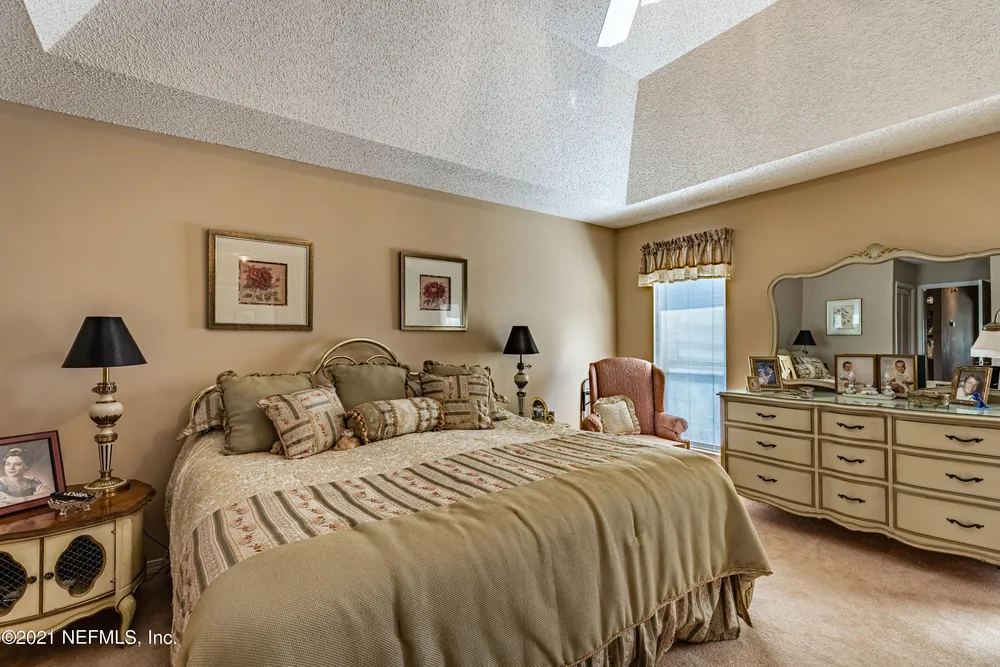 12520 Mission Hills Dr S, Jacksonville, FL 32225
