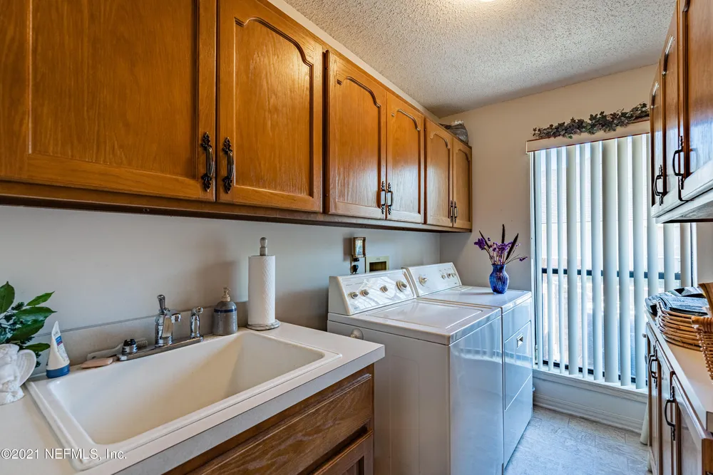 12520 Mission Hills Dr S, Jacksonville, FL 32225