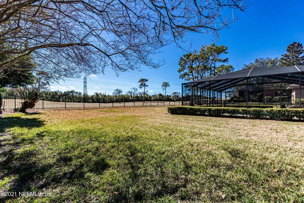 12520 Mission Hills Dr S, Jacksonville, FL 32225