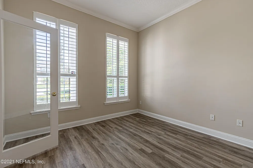 2433 Stoney Glen Dr, Fleming Island, FL 32003