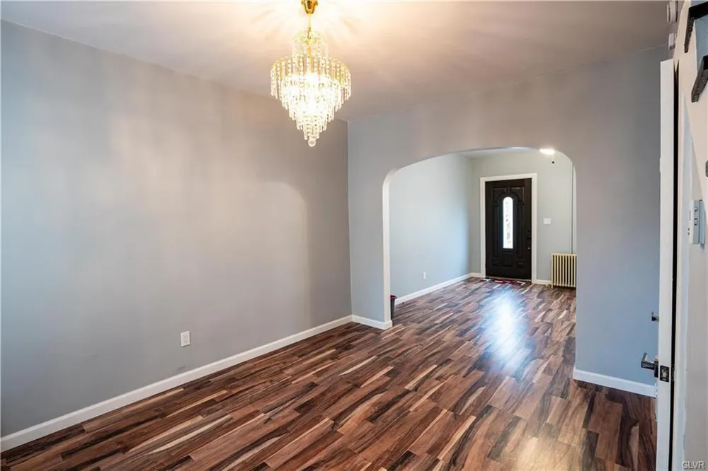 1004 Ferry St, Easton, PA 18042