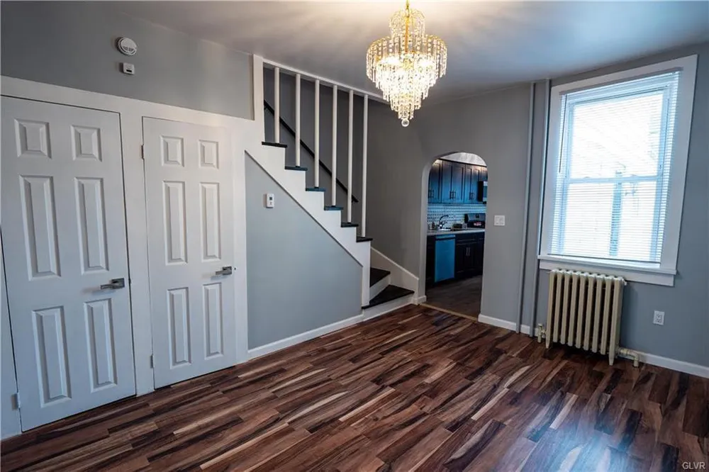 1004 Ferry St, Easton, PA 18042