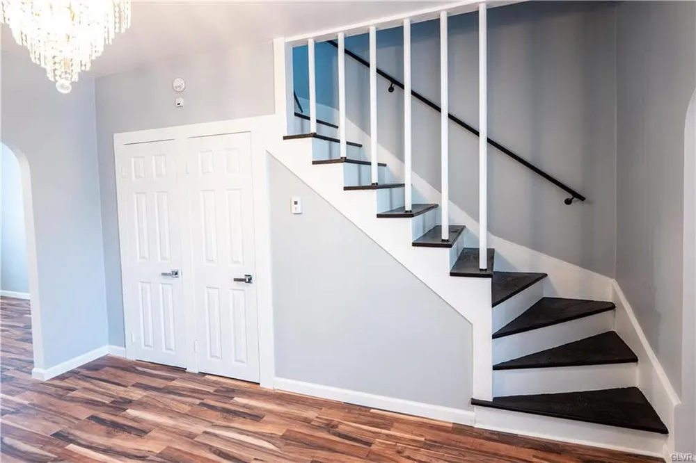 1004 Ferry St, Easton, PA 18042