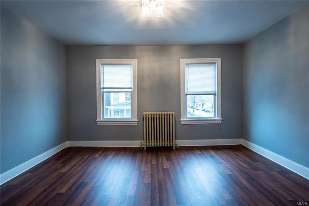 1004 Ferry St, Easton, PA 18042