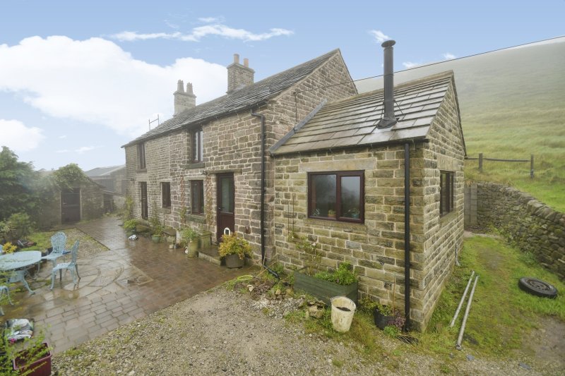 2 bedroom property for sale in Quarnford, Buxton, Staffordshire, SK17