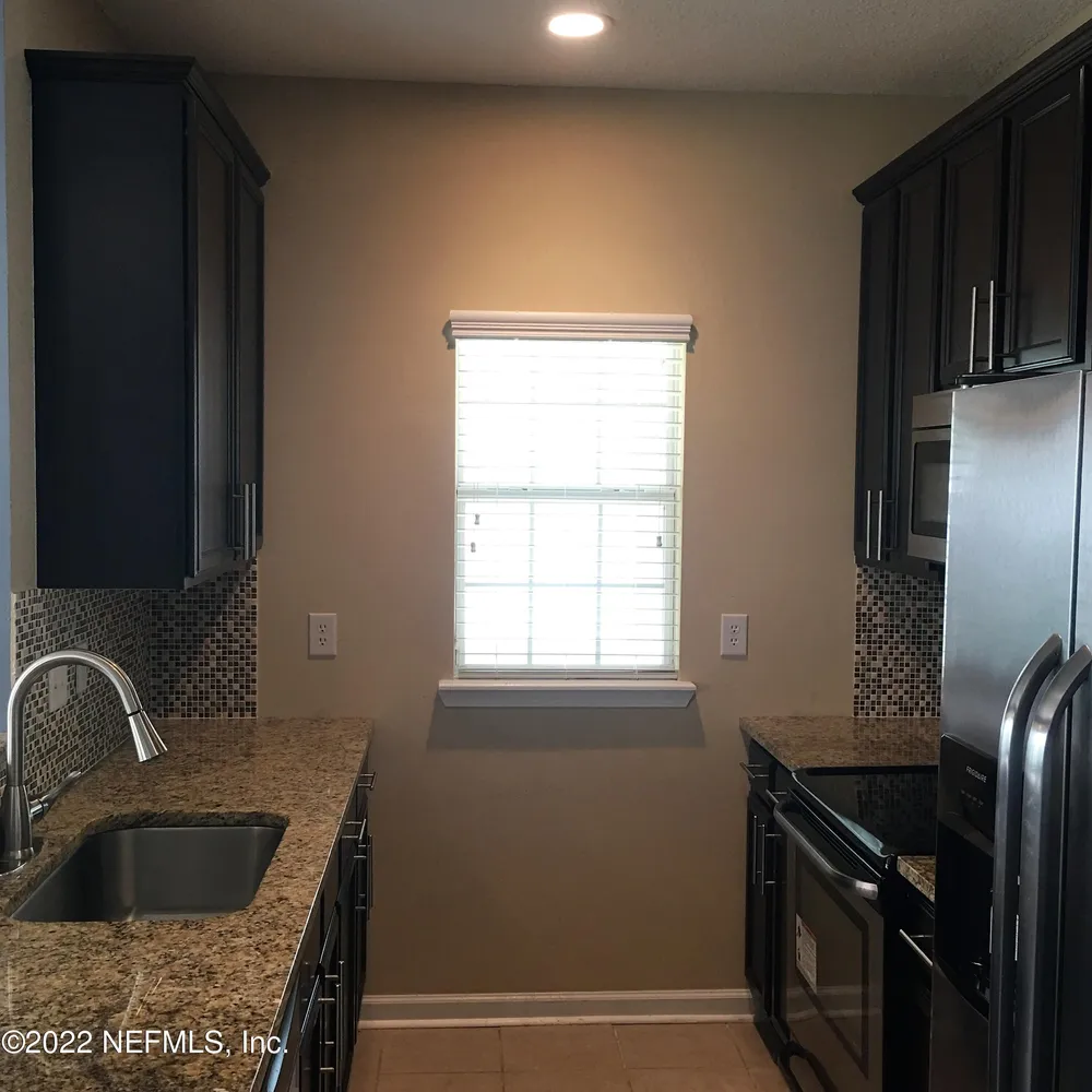 7156 Deerfoot Point Cir, Jacksonville, FL 32256