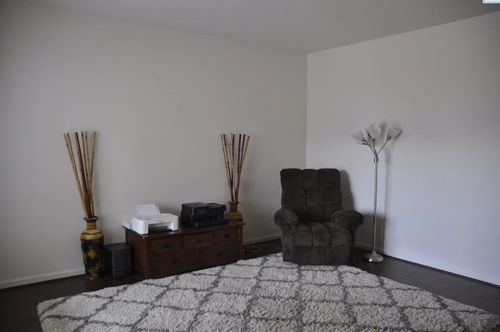 1040 Corral Ct, Pullman, WA 99163