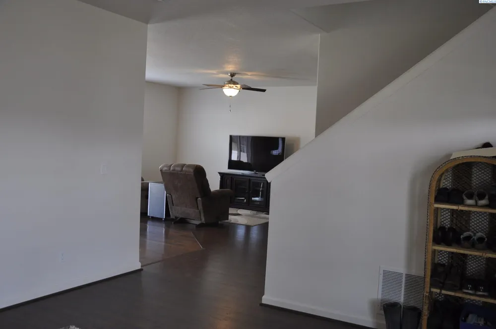 1040 Corral Ct, Pullman, WA 99163