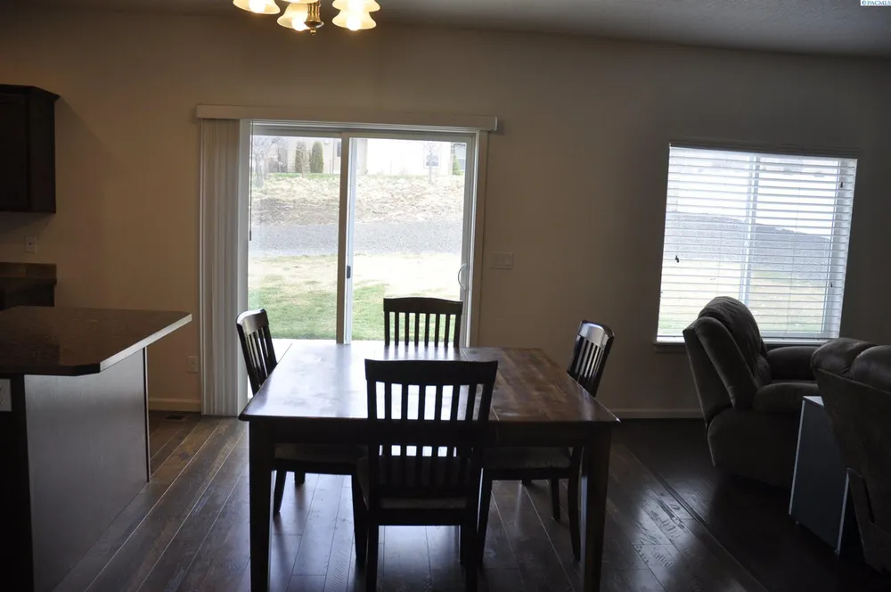 1040 Corral Ct, Pullman, WA 99163