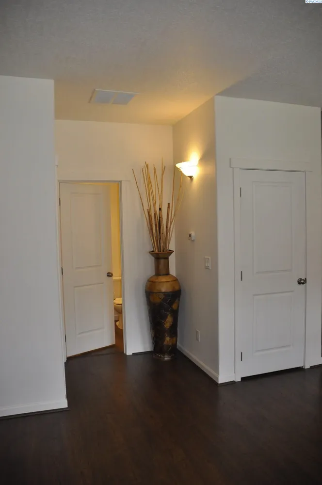 1040 Corral Ct, Pullman, WA 99163