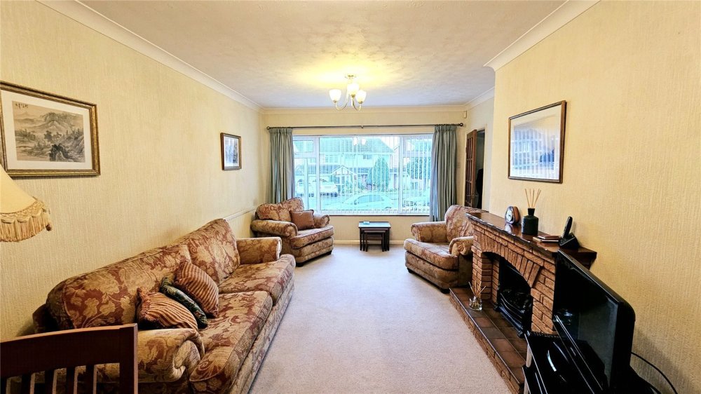 2 bedroom property for sale in Coningsby Drive, Kidderminster
