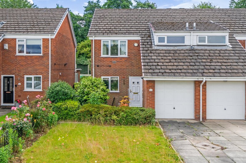 3 bedroom property for sale in Mayberry Grove, Padgate, Warrington, WA2