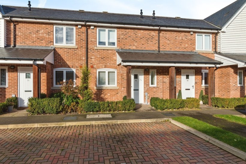 Waterside Drive, Ditchingham, Bungay 2 bedroom terraced house