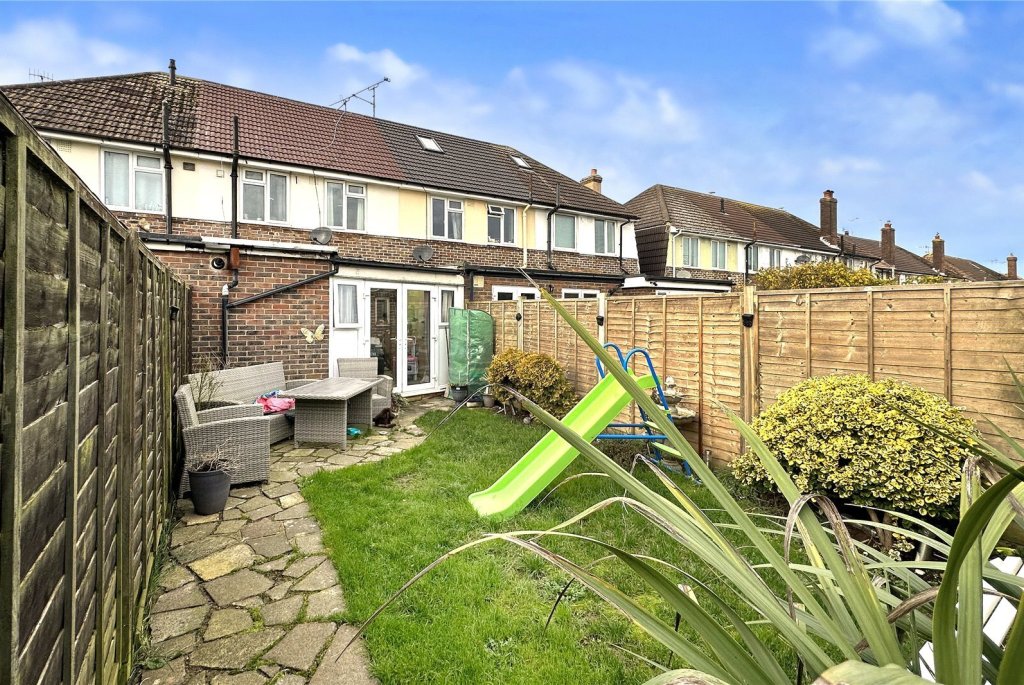 2 bedroom property for sale in Conbar Avenue, Rustington, Littlehampton