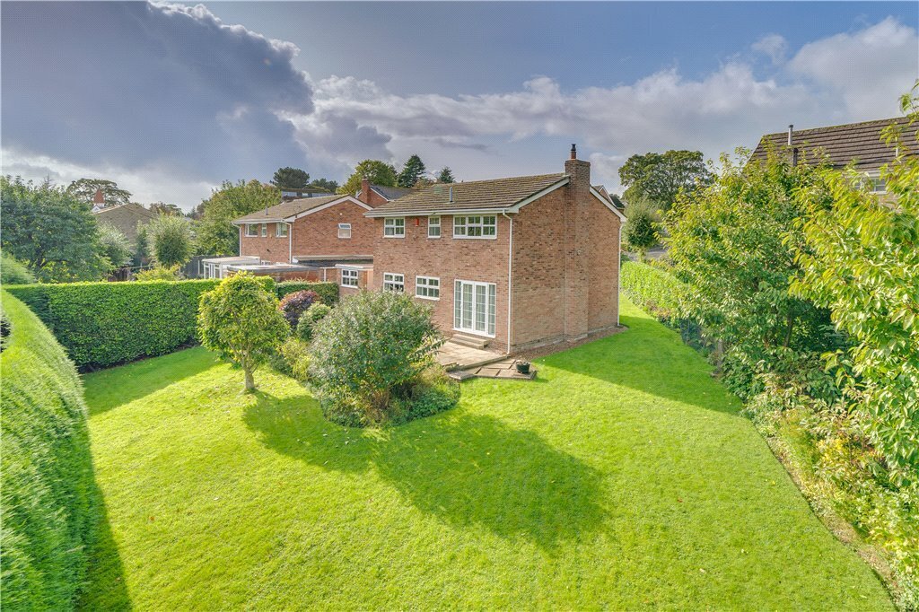 4 bedroom property for sale in Hoyle Court Road, Baildon, BD17 Guide