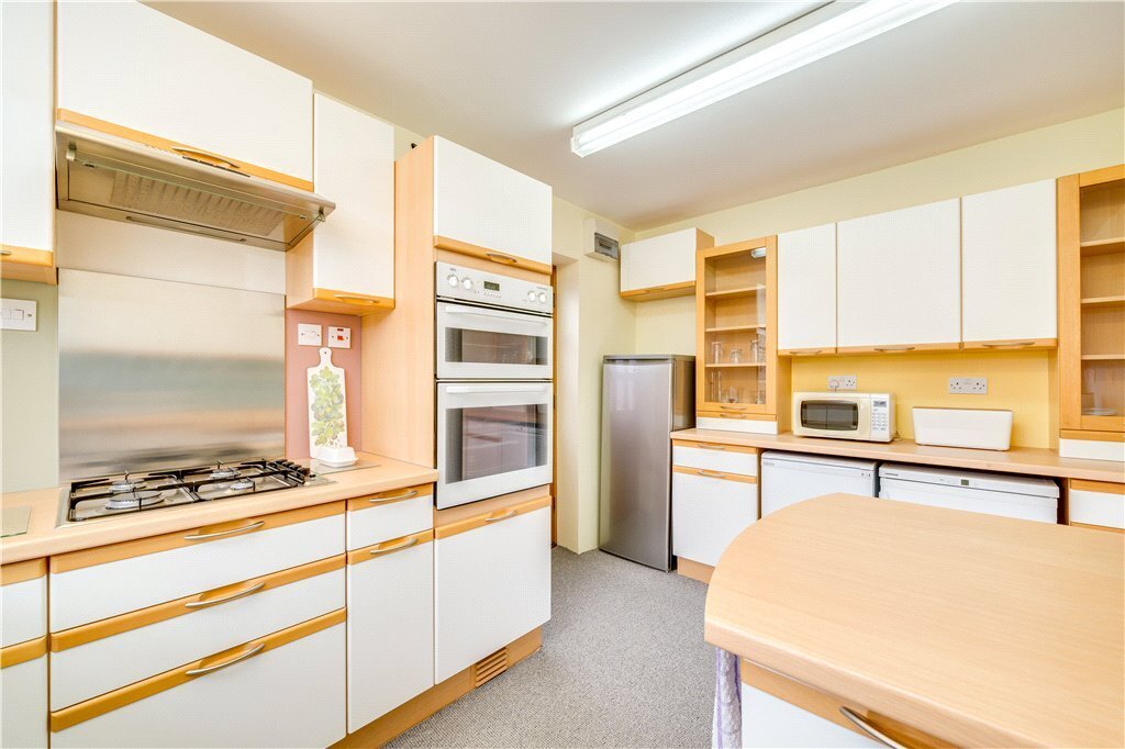 4 bedroom property for sale in Hoyle Court Road, Baildon, BD17 Guide