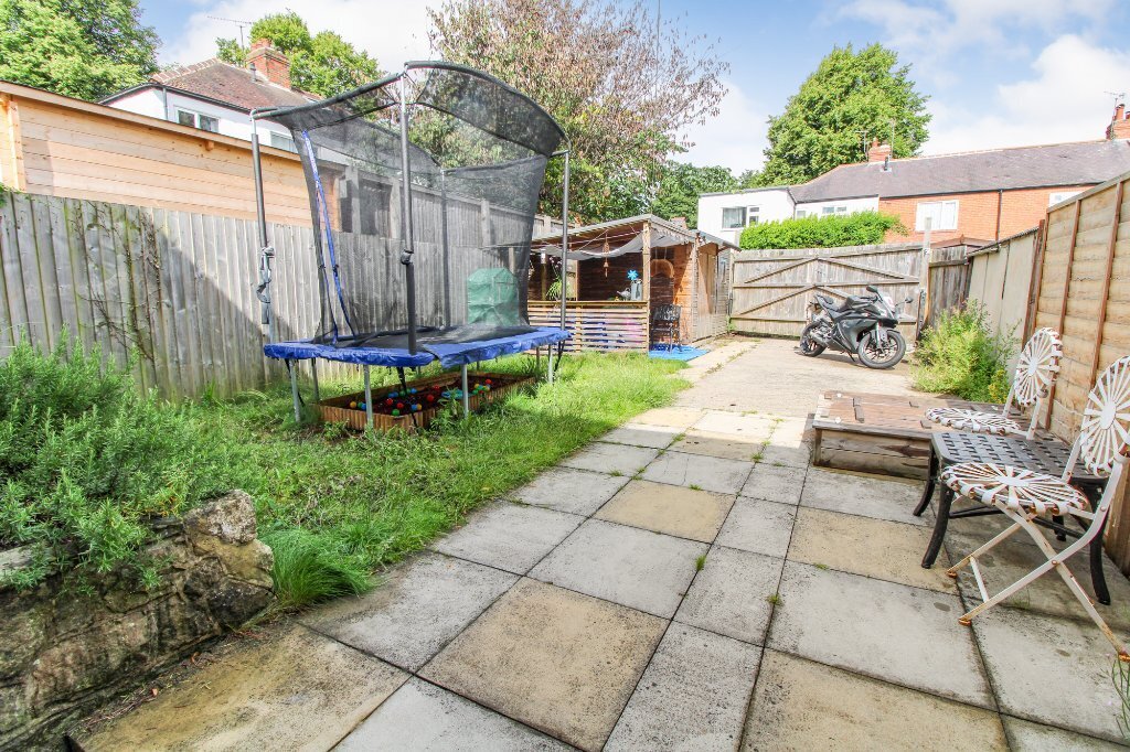 2 bedroom property for sale in Stockwell Drive, Knaresborough, North