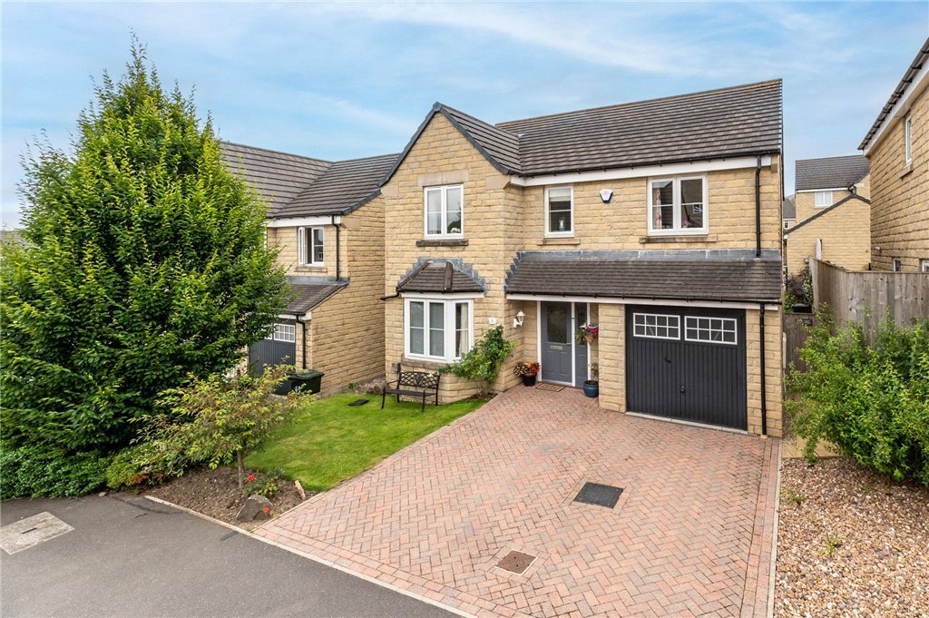 4 bedroom property for sale in New Holland Drive, Wilsden, Bradford