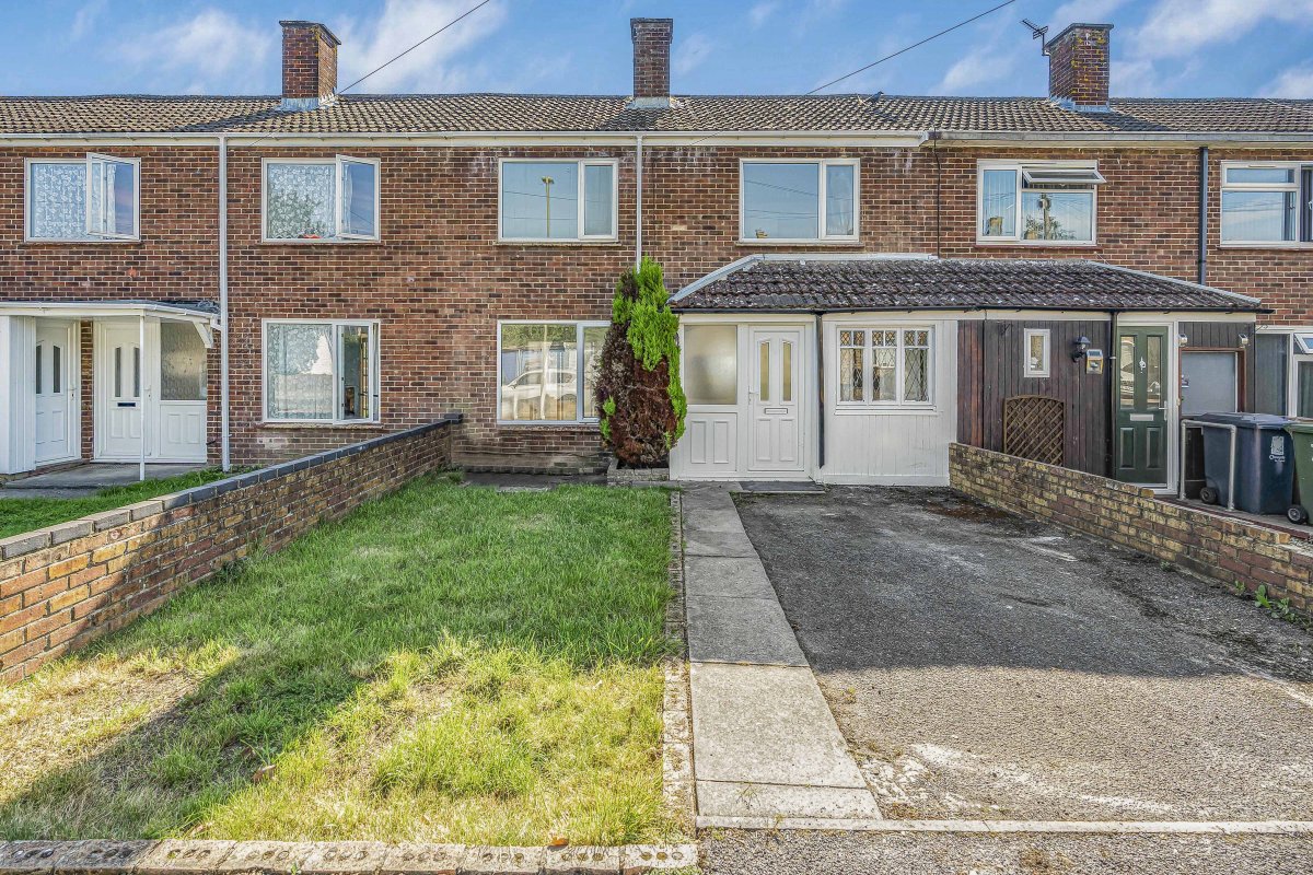 3 bedroom property for sale in Brambling Way, Oxford, Oxfordshire, OX4