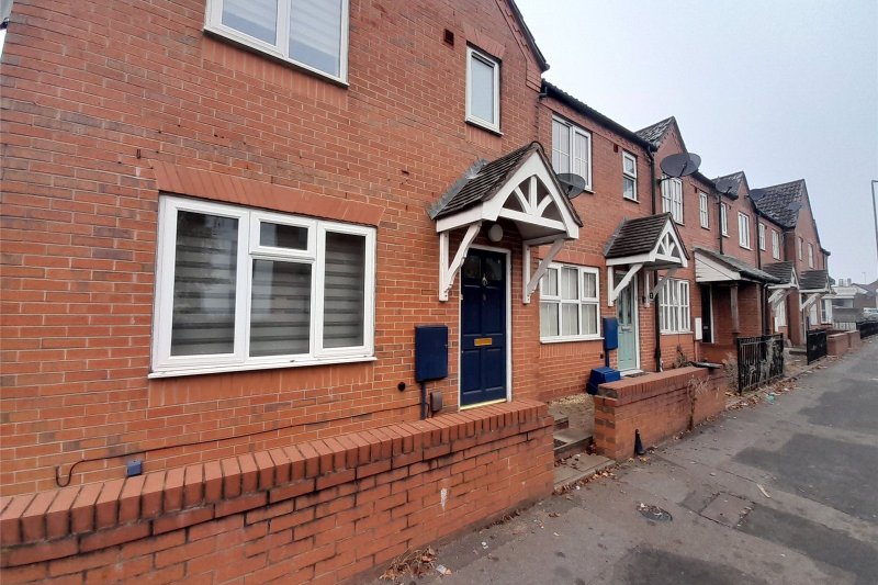 3 bedroom property to let in Stourbridge Road, Kidderminster