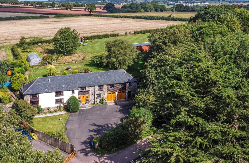 5 bedroom property for sale in Wellsprings Lane, Sampford Courtenay, Okehampton, EX20 Guide