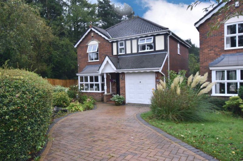 4 bedroom property for sale in Rowen Park, Beardwood, Blackburn