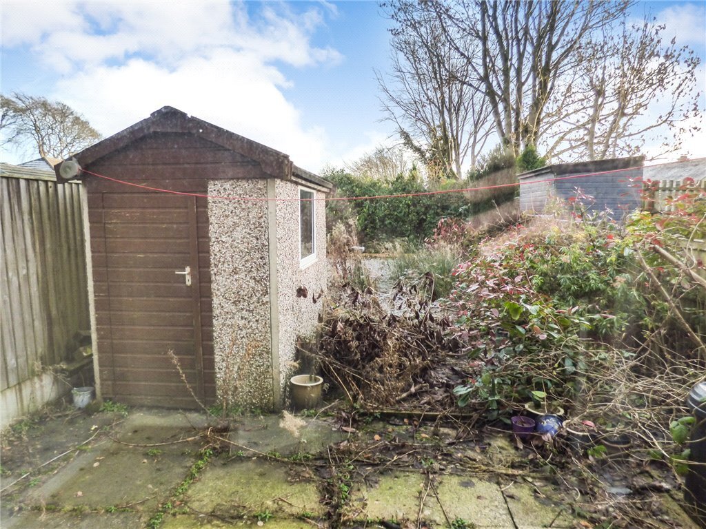 3 bedroom property for sale in Bramley Close, Oakworth, Keighley, BD22