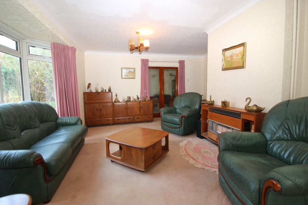 4 bedroom property for sale in Harrison Road, Borough Green Guide price £500,000