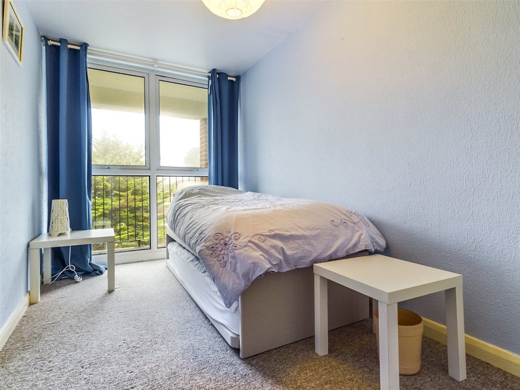 2 bedroom property for sale in Marryat Court, Montagu Road, Highcliffe