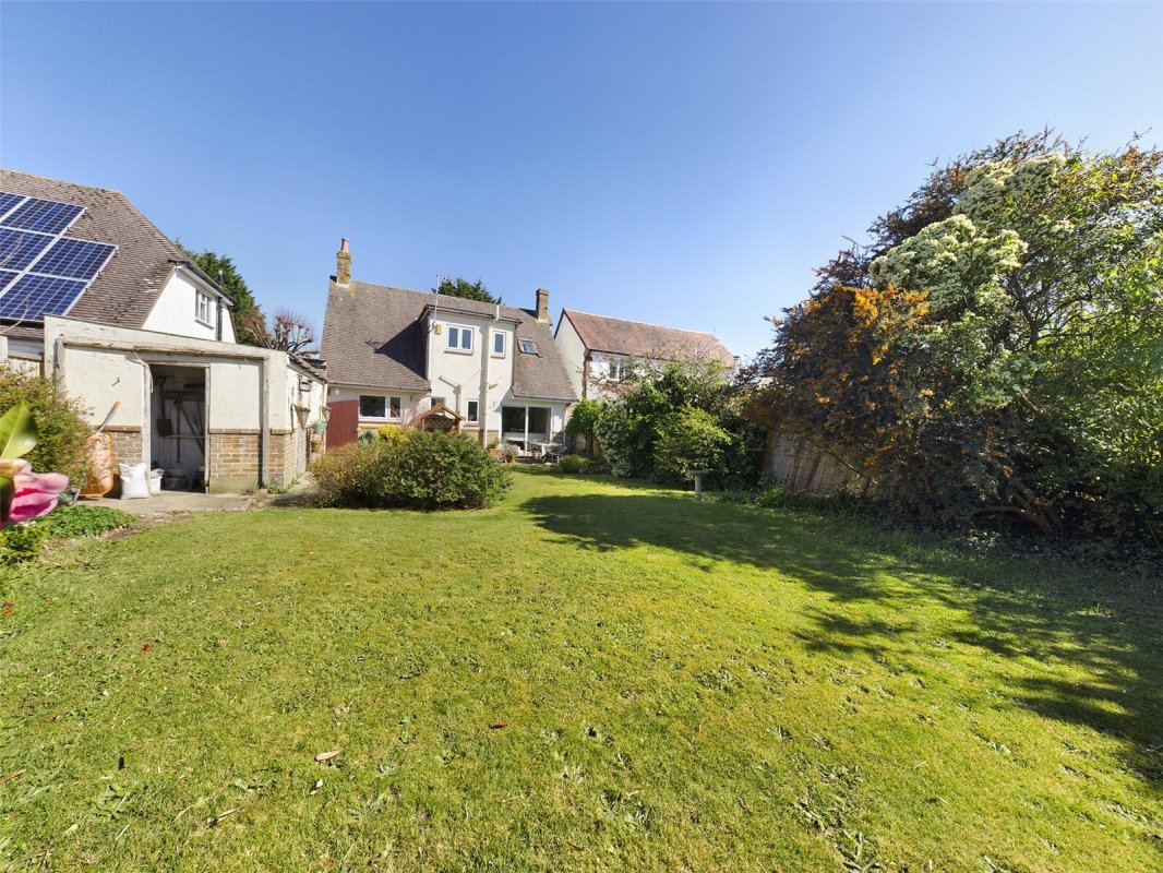 4 bedroom property for sale in Harewood Avenue, Bournemouth, BH7