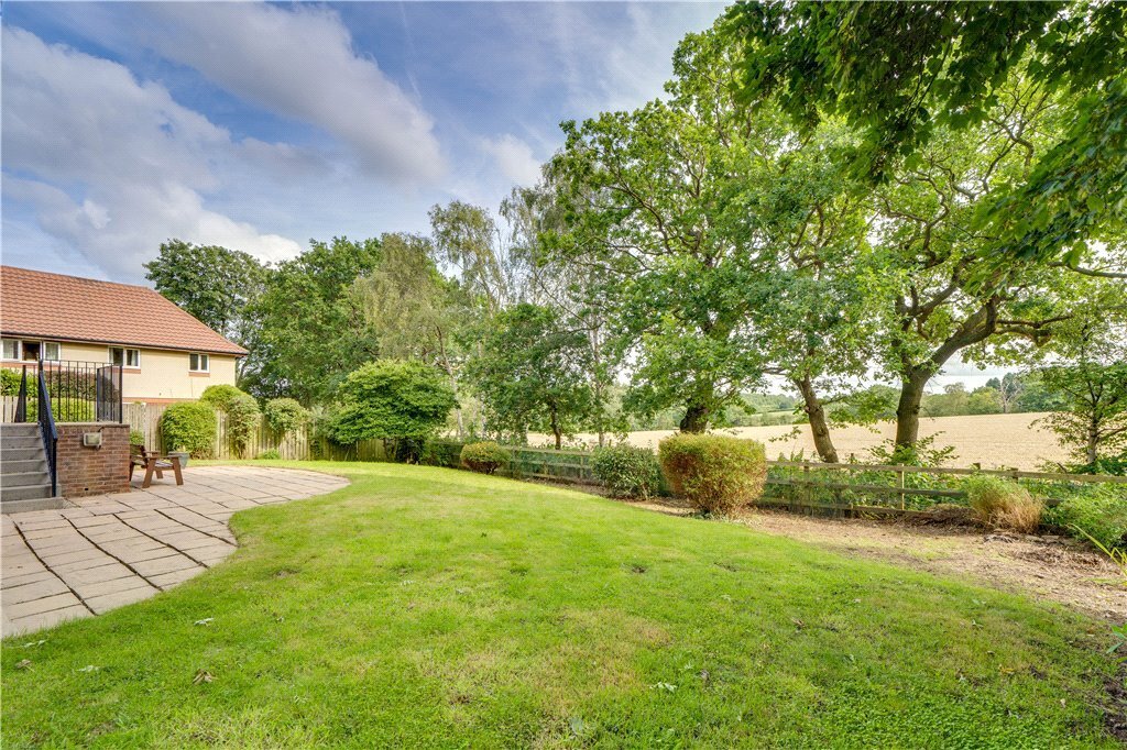 5 bedroom property for sale in The Meadow, Thorner Lane, Scarcroft