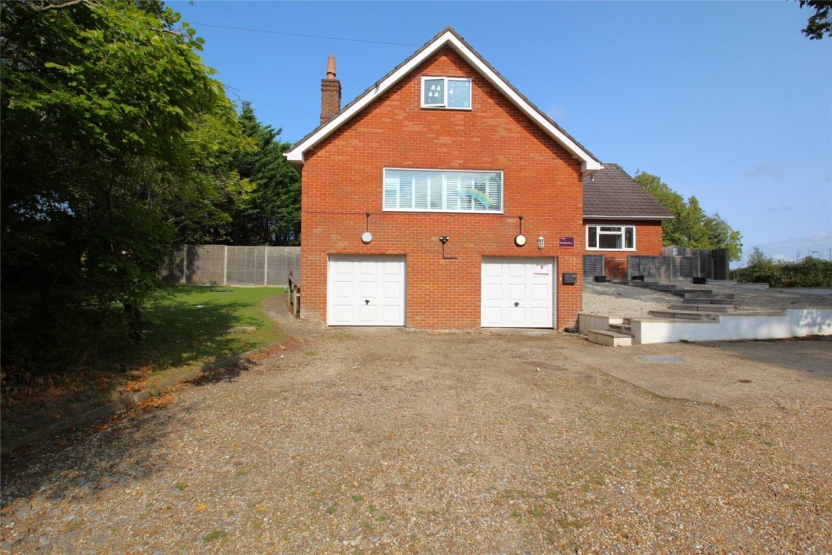 4 bedroom property for sale in Fontley Road, Titchfield, Fareham