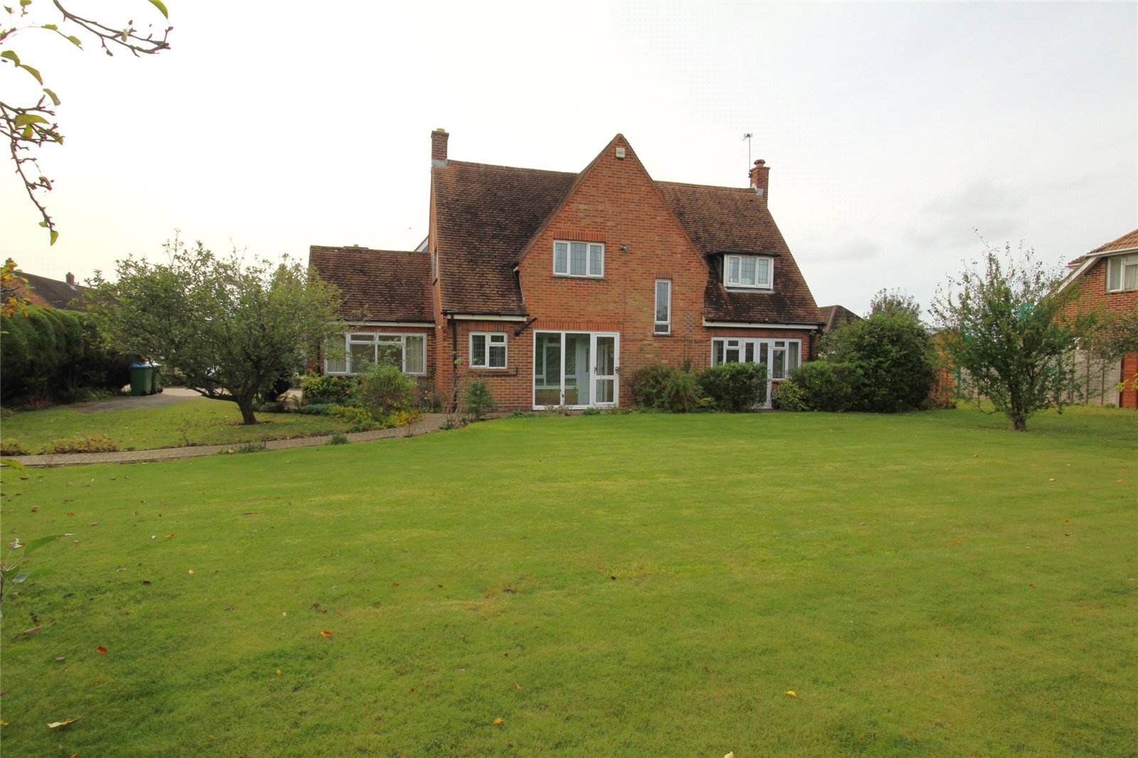 Beaulieu Avenue, Fareham, Hampshire, PO16 Image 1