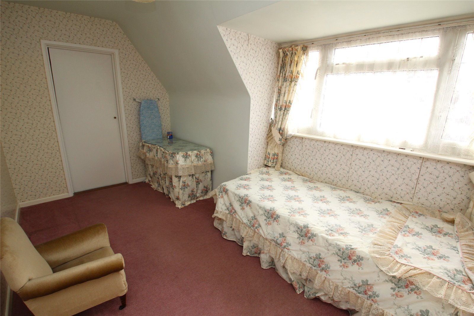 Beaulieu Avenue, Fareham, Hampshire, PO16 Image 9