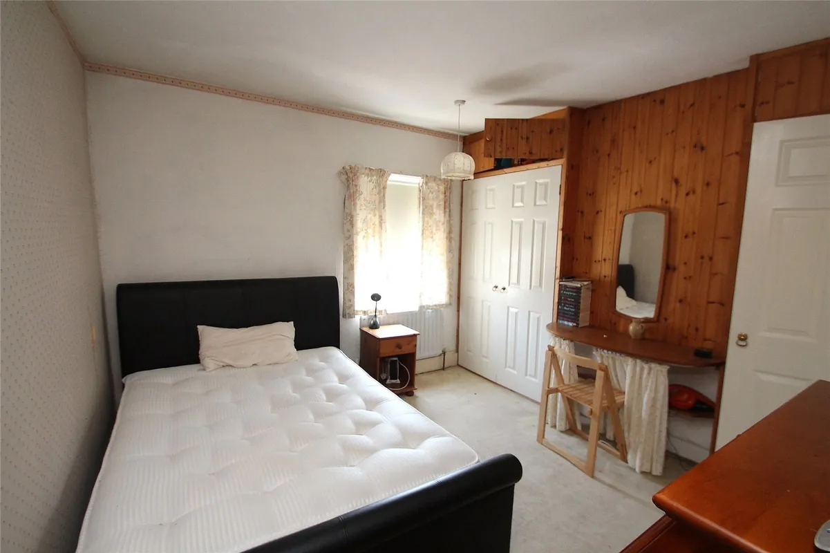North Wallington, Fareham, Hampshire, PO16