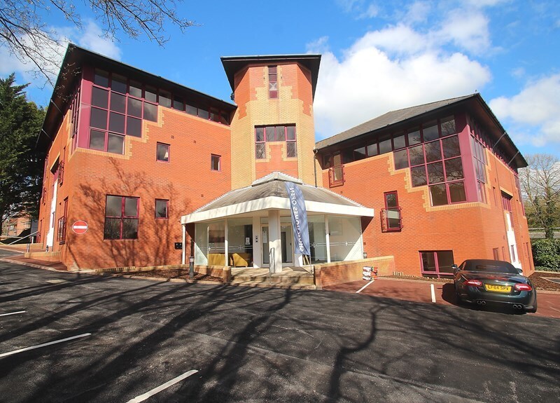 2 bedroom property for sale in Fareham Point, Wickham Road, Fareham