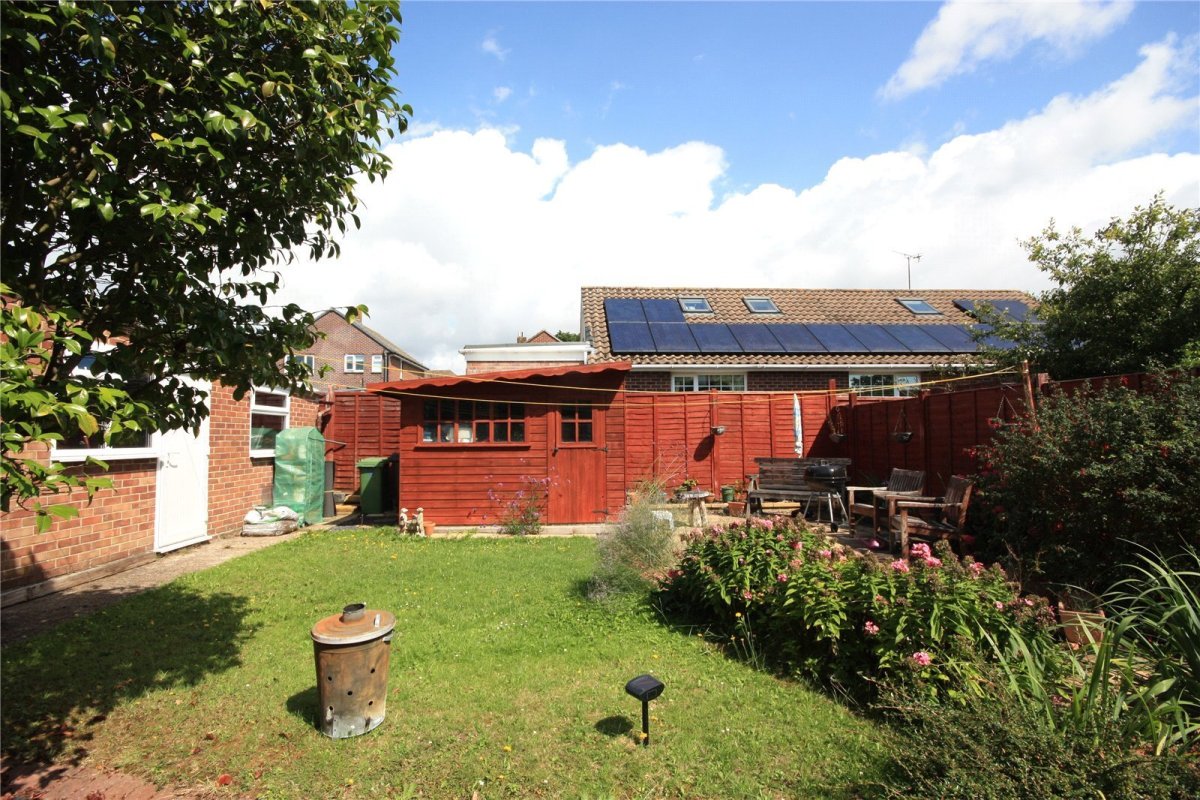 5 bedroom property for sale in Cumberland Avenue, Emsworth, Hampshire