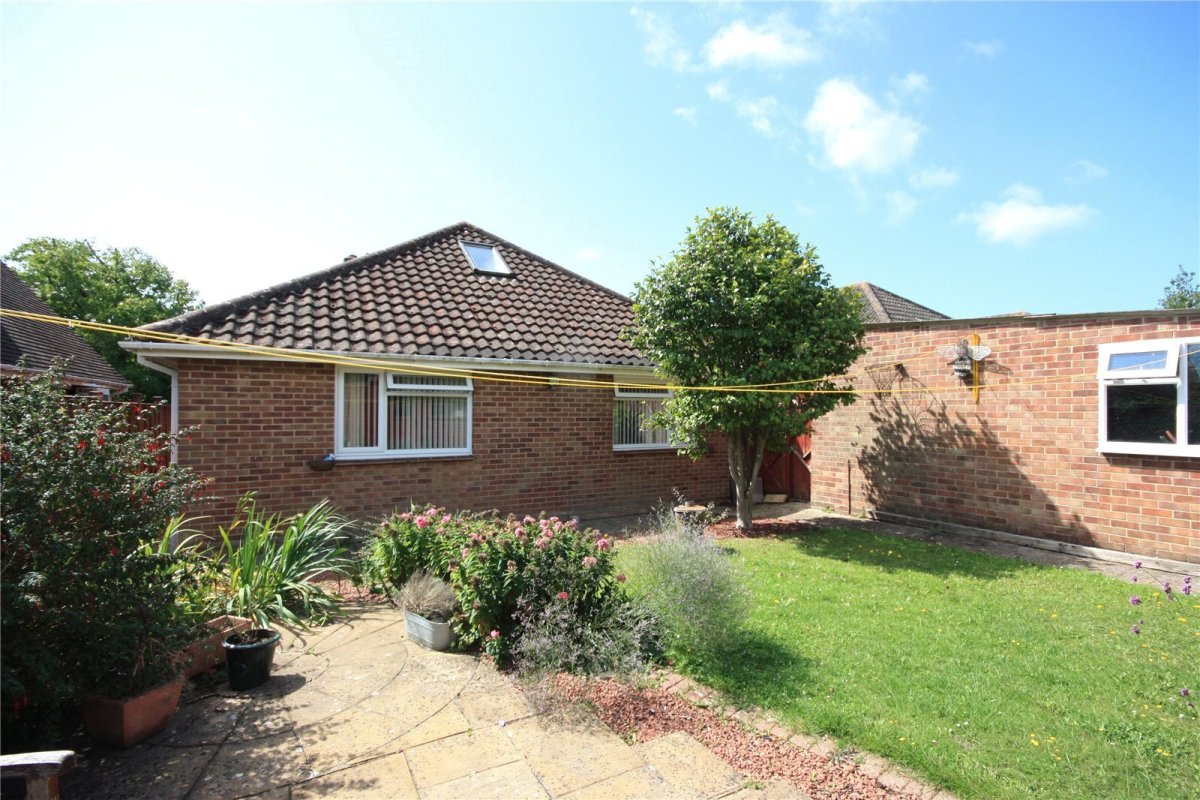 5 bedroom property for sale in Cumberland Avenue, Emsworth, Hampshire