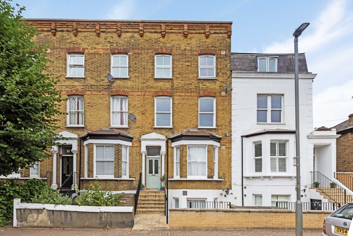 Jacksons 1 bedroom property for sale in Byrne Road, Balham £525,000