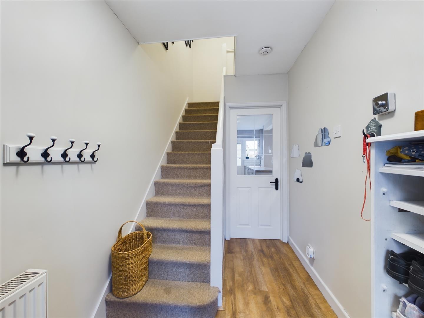 3 bedroom property for sale in Lower Hanham Road, Bristol £385,000