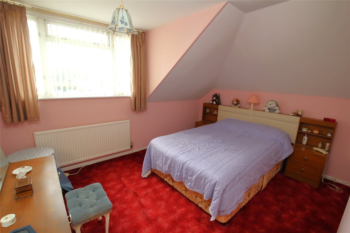 3 bedroom property for sale in Hill Park Road, Fareham, Hampshire, PO15