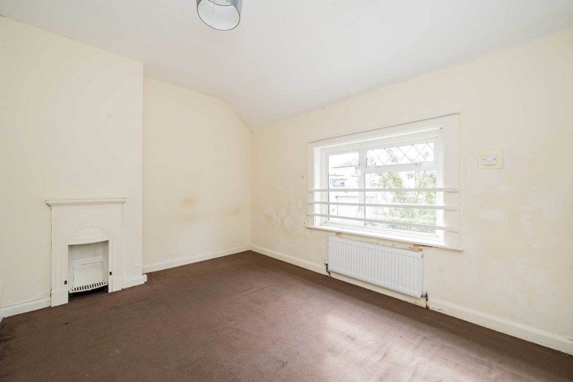 Robertson Smith & Kempson 3 bedroom property for sale in Humes Avenue