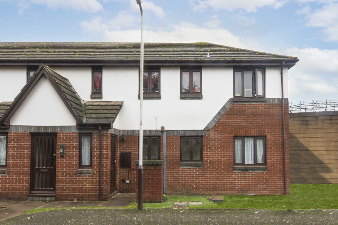 Robertson Smith & Kempson 1 bedroom property for sale in Allington