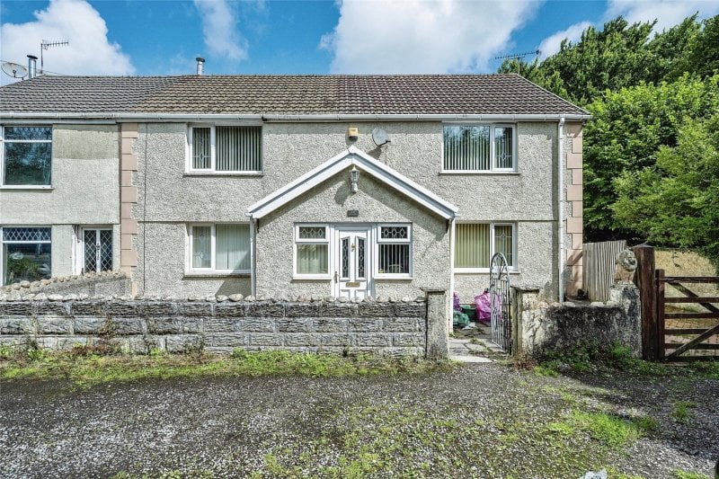4 bedroom property for sale in Ystrad Road, Fforestfach, Swansea, SA5