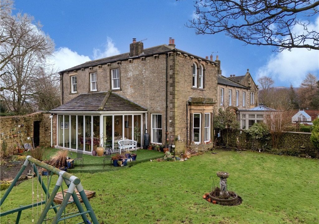 3 bedroom property for sale in Skipton Road, Gargrave, Skipton, BD23