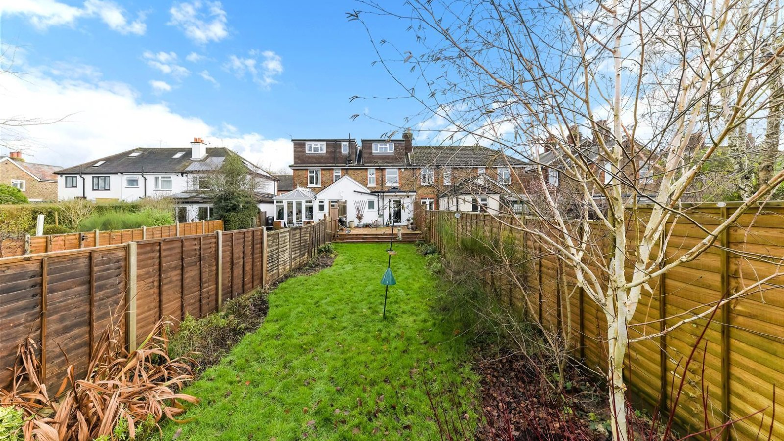 3 bedroom property for sale in Albury Road, Merstham £525,000